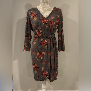 Massini floral tie dress. Size M